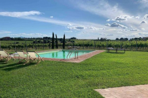 Charming 10 pax Villa in Cortona private pool